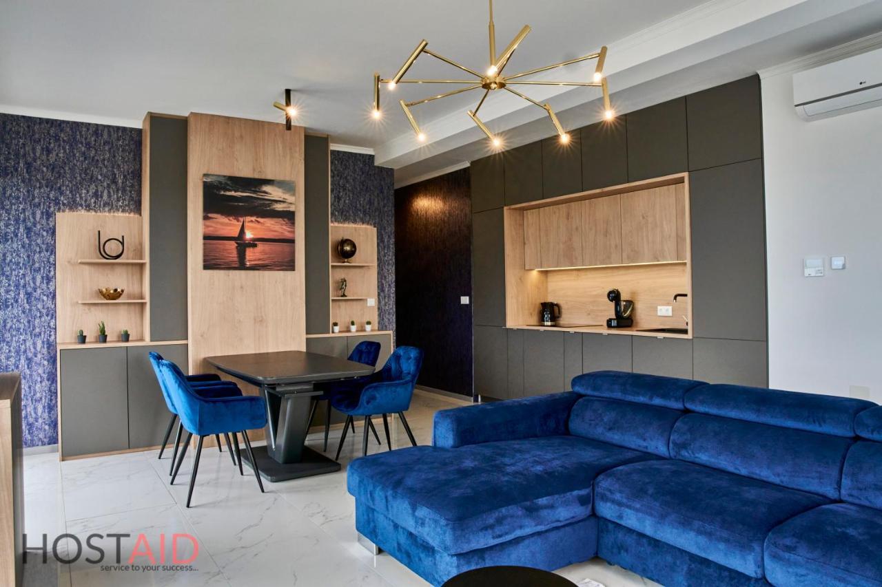 Ellby Apartman - Penthouse - Hostaid Siofok Bagian luar foto