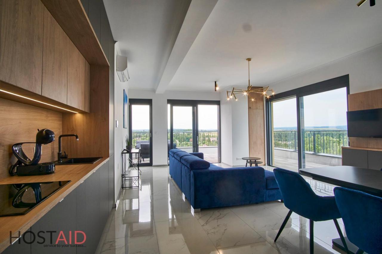 Ellby Apartman - Penthouse - Hostaid Siofok Bagian luar foto